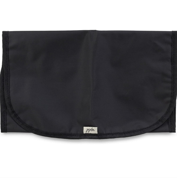 JuJuBe | Day to Night Crossbody Bag, Designer Small Crossbody Purse snakeskin - Picture 6 of 6